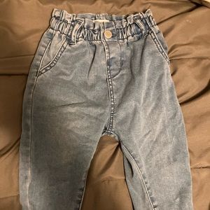 Zara Baby jeans